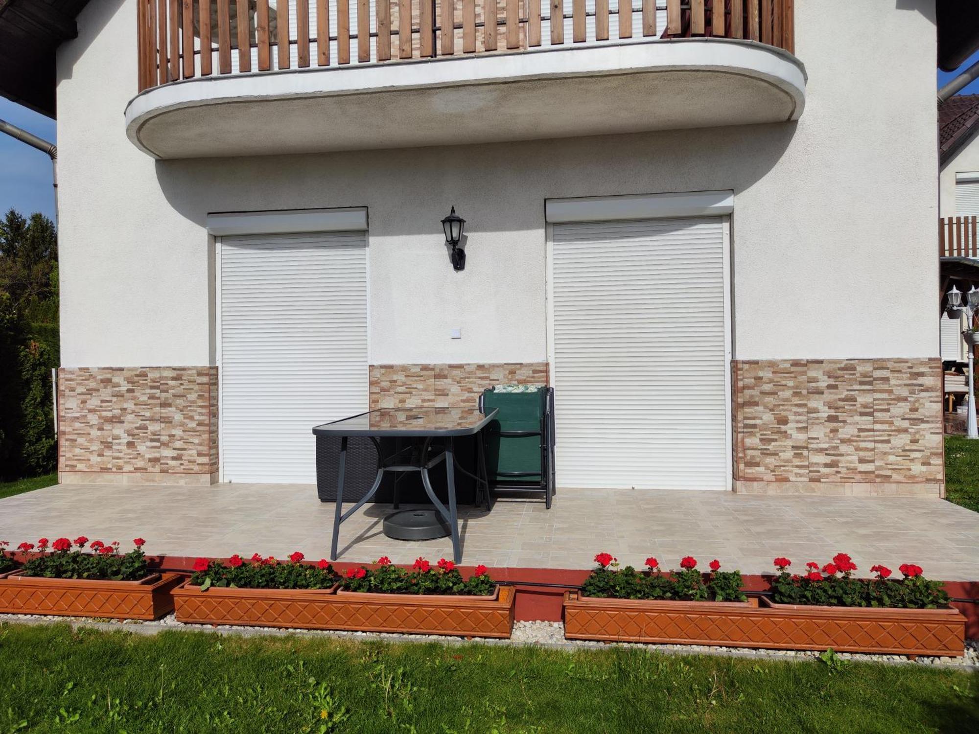 Havasi Vendégház Gyenesdiás Exterior foto